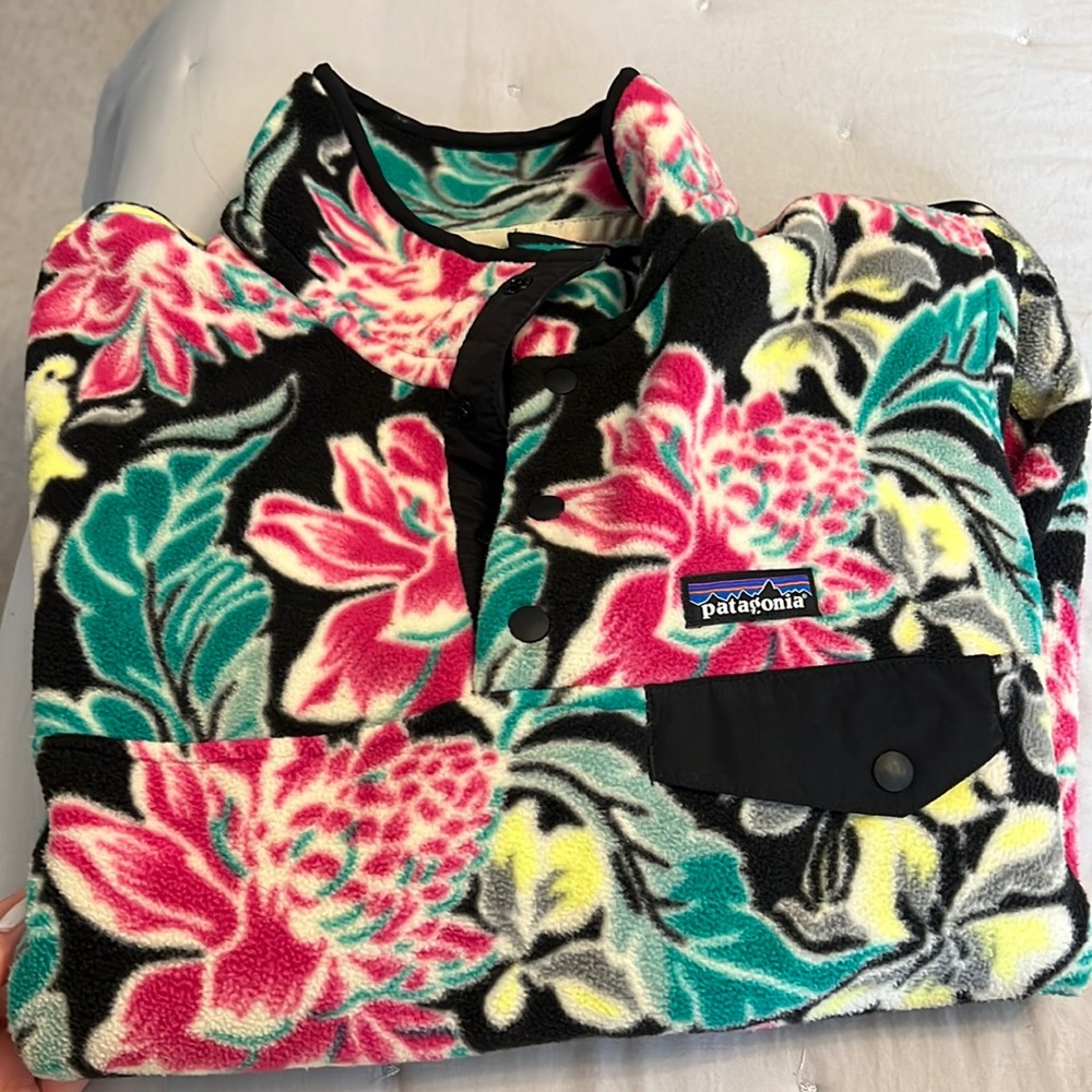 Women’s Patagonia fleece